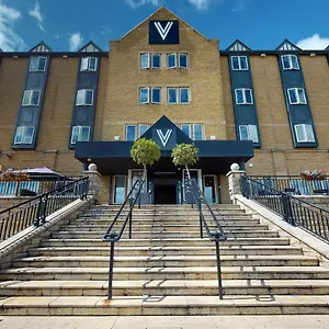 Village Newcastle Отель